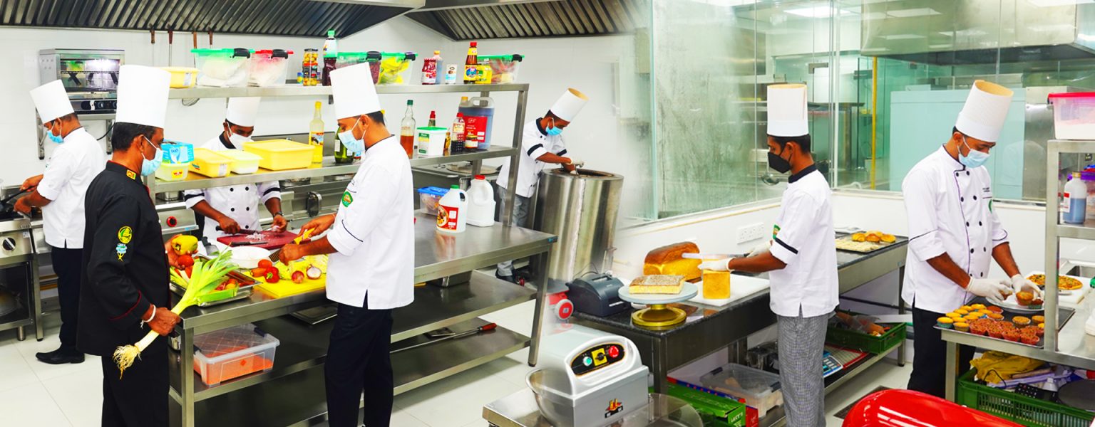 Home Page banner Grand Chancellor Kitchens'